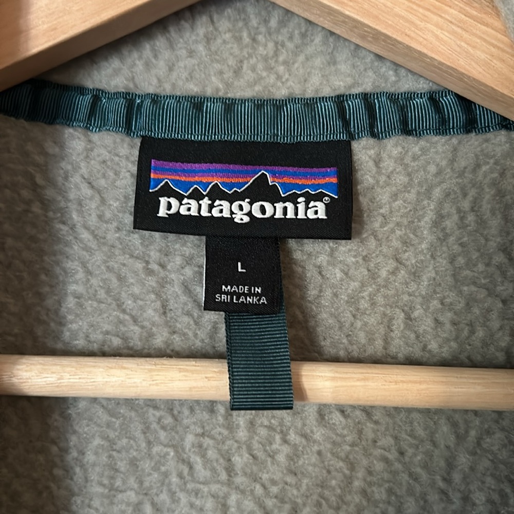 Practically New, Incredibly Comfortable Patagonia… - image 3